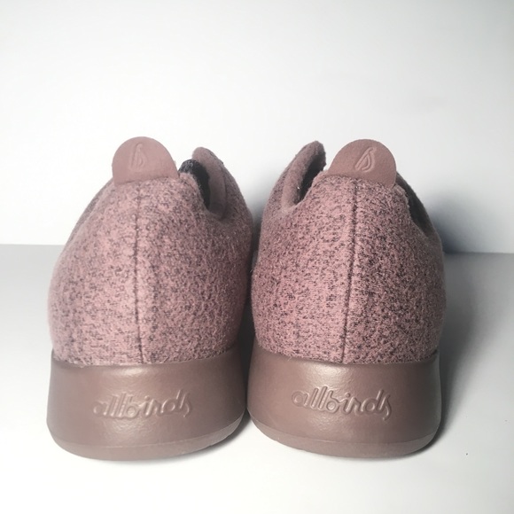 Allbirds Plum women’s wool runner sneakers $95 - Picture 6 of 8